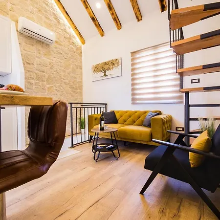 Reval Luxury Stone House Apartments**** Appartement Split