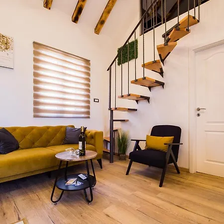 Reval Luxury Stone House Apartments**** Appartement