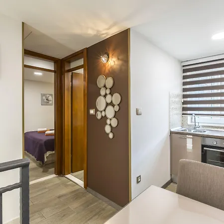 Lejlighed Reval Luxury Stone House Apartments****