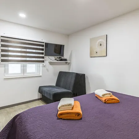 Апартаменты Reval Luxury Stone House Apartments**** Сплит