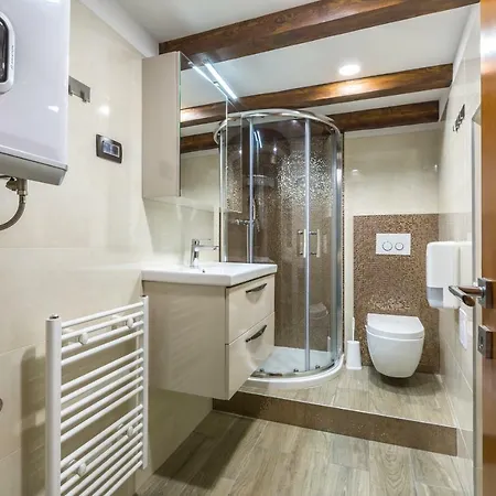 Reval Luxury Stone House Apartments**** Appartamento