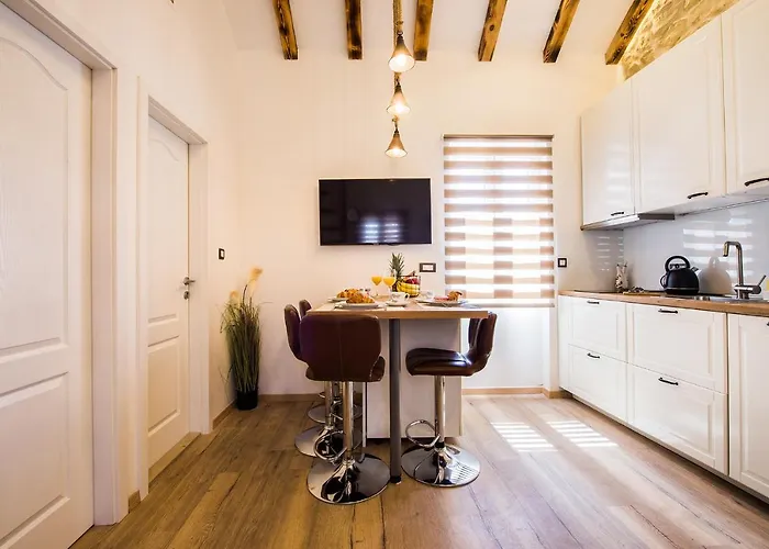 公寓 Reval Luxury Stone House Apartments**** 斯普利特