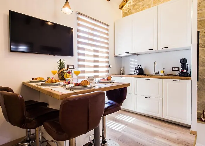 Reval Luxury Stone House Apartments**** * 斯普利特