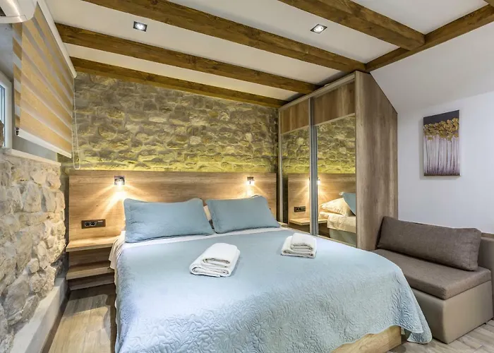 Reval Luxury Stone House Apartments**** 公寓 斯普利特