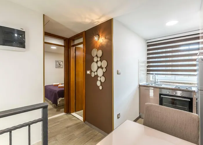 Reval Luxury Stone House Apartments**** 公寓 斯普利特