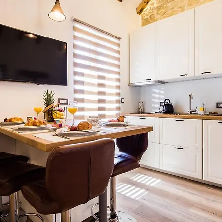 Reval Luxury Stone House Apartments**** * Split